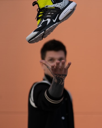 Step into Style: Your Guide to the Latest Trends in Streetwear and Sneaker Drops