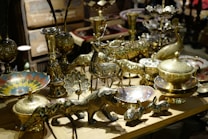 gold and silver elephant figurine