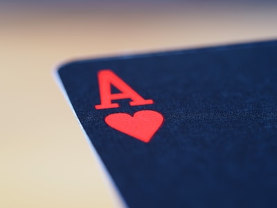 2 of diamonds playing card