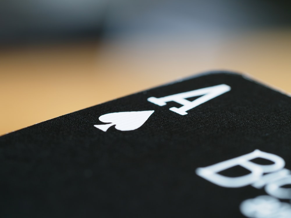 black and white apple keyboard