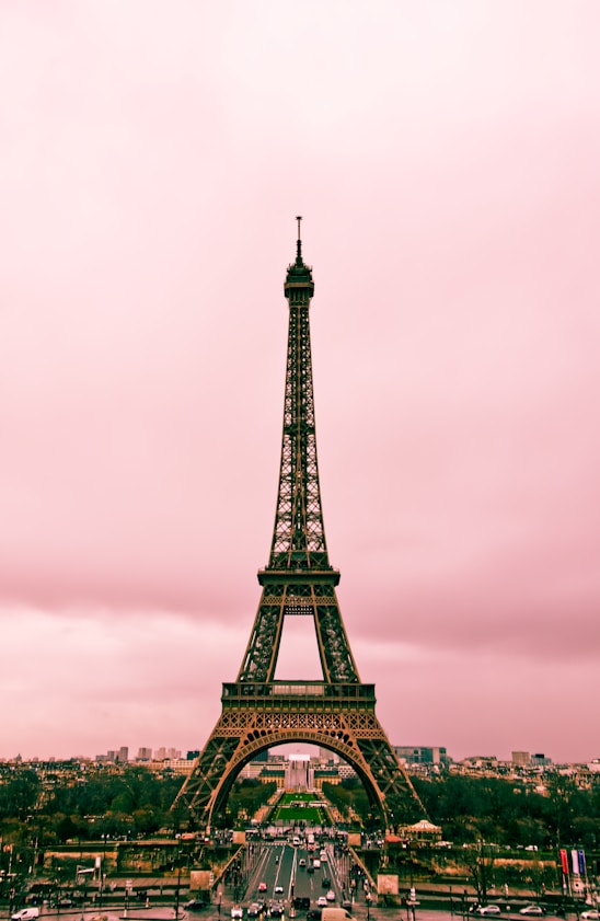 eiffel tower under gray sky