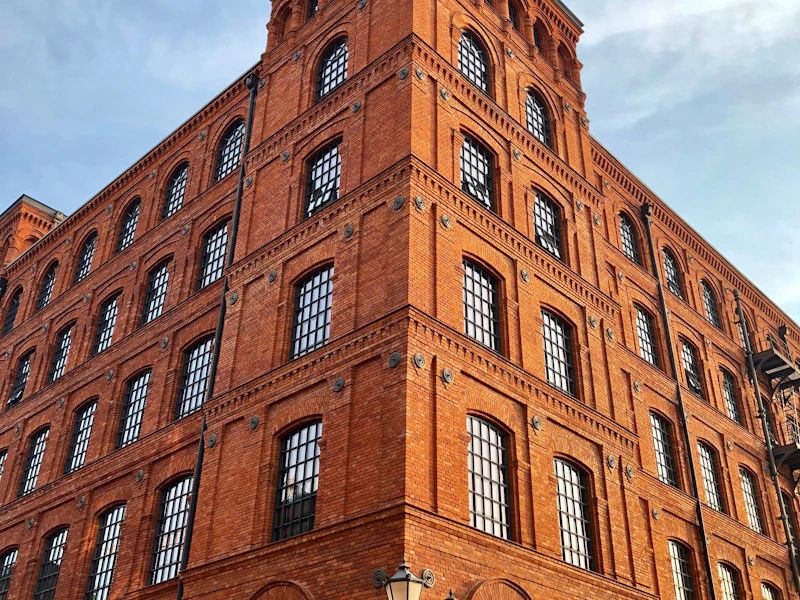 Canal Mill Loft, exterior