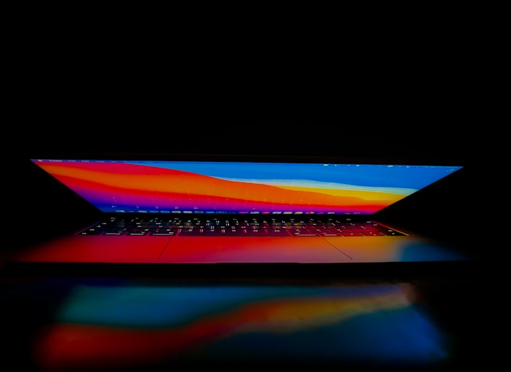 The Apple 2023 MacBook Air: Redefining Excellence with M2 Innovation