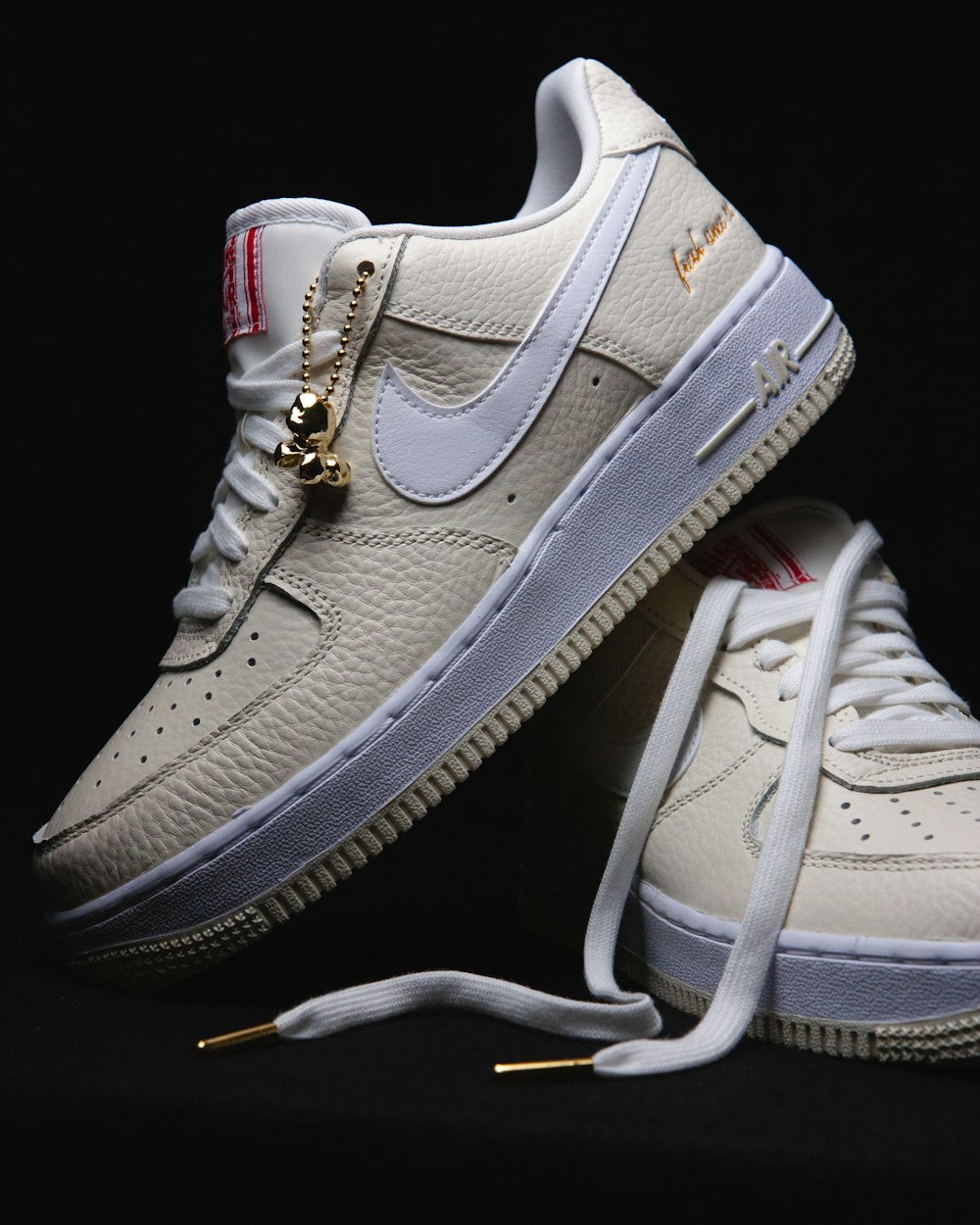 Nike Air Force 1 High Blanco y Negro