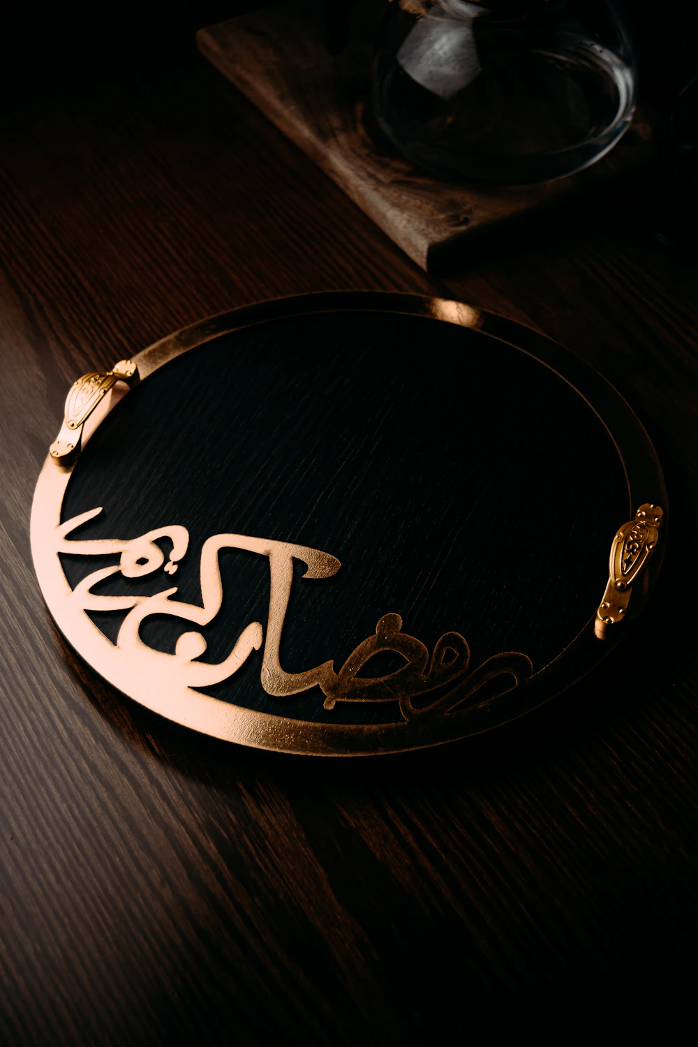 Gold pendant and locket jewellery