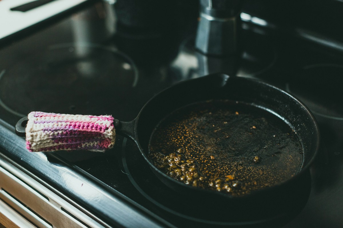 Are Cast Iron Cornstick Pans Easy to Use and Clean?