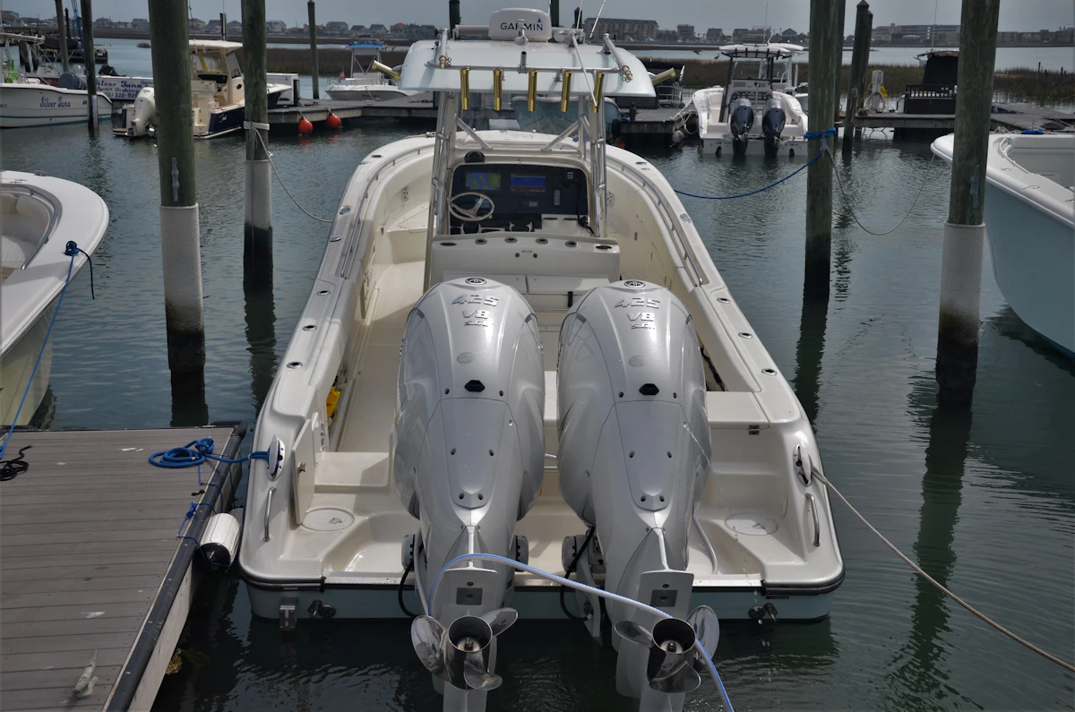 Boat detailing work photo 10