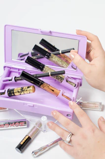 black and gold make up brush set