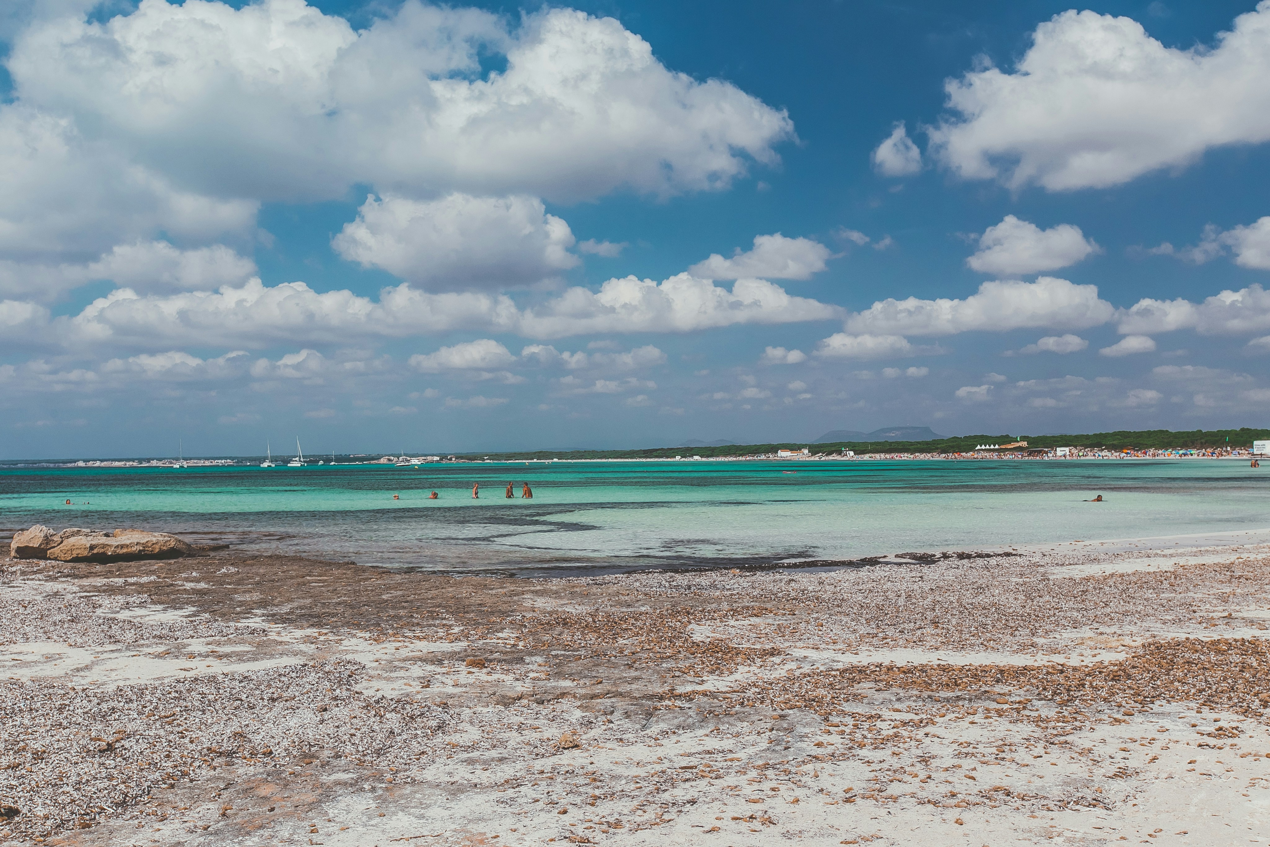 What Is a Lagoon? How Coastal Lagoons Form Behind the Shore
