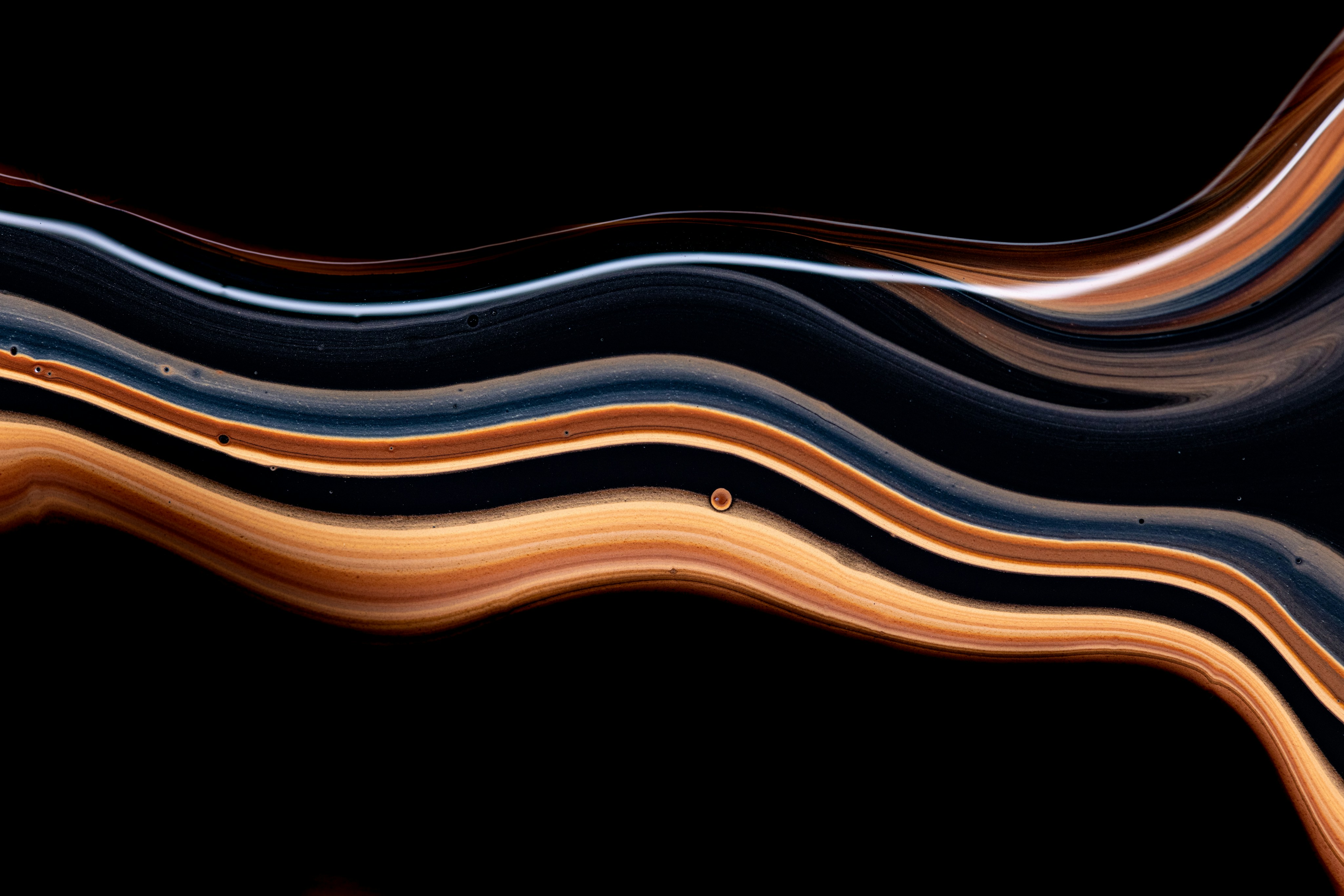 Photo by solenfeyissa