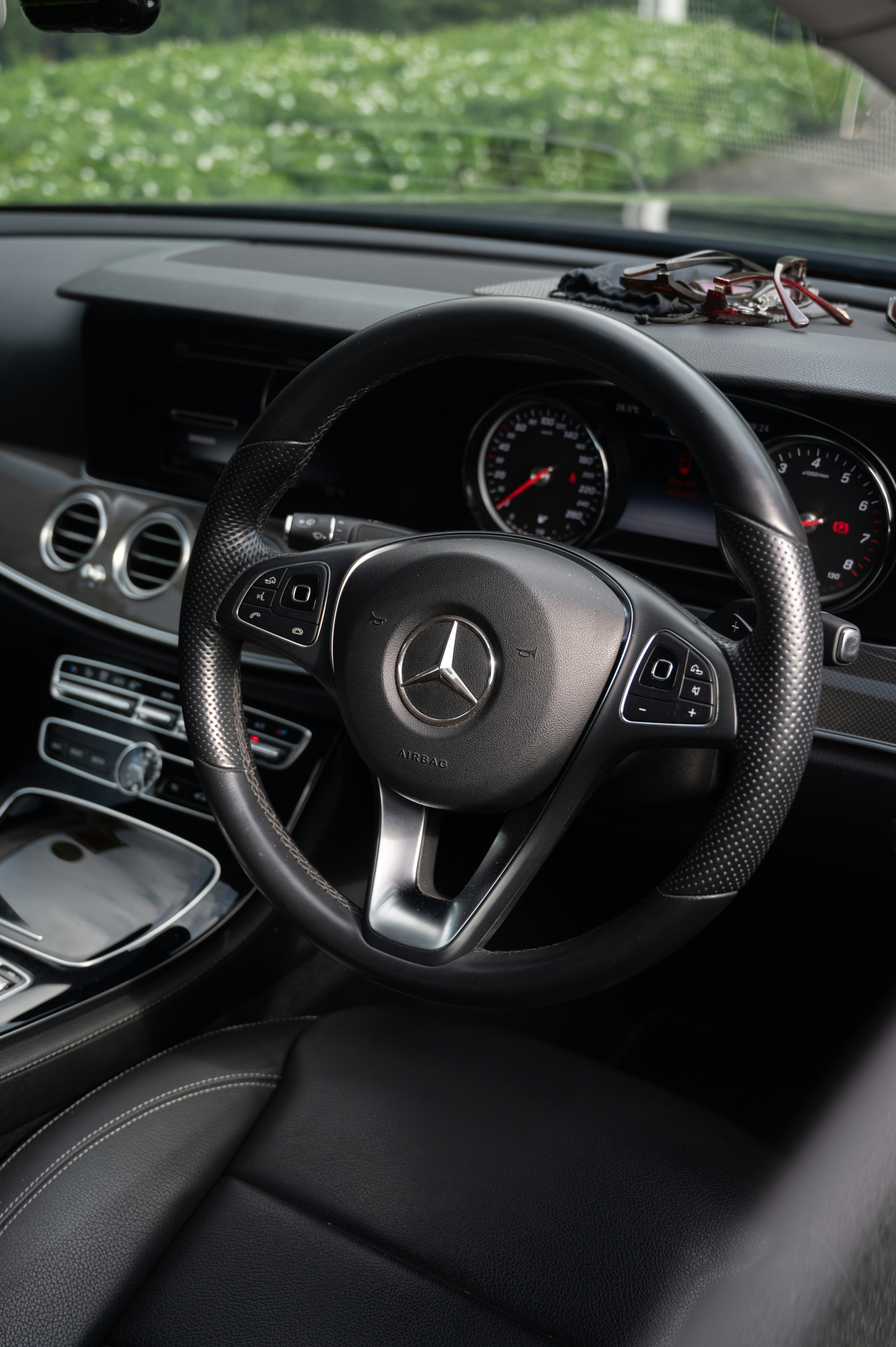 Photo by sandratansh