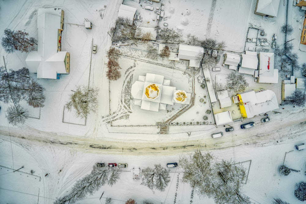 white and yellow concrete building