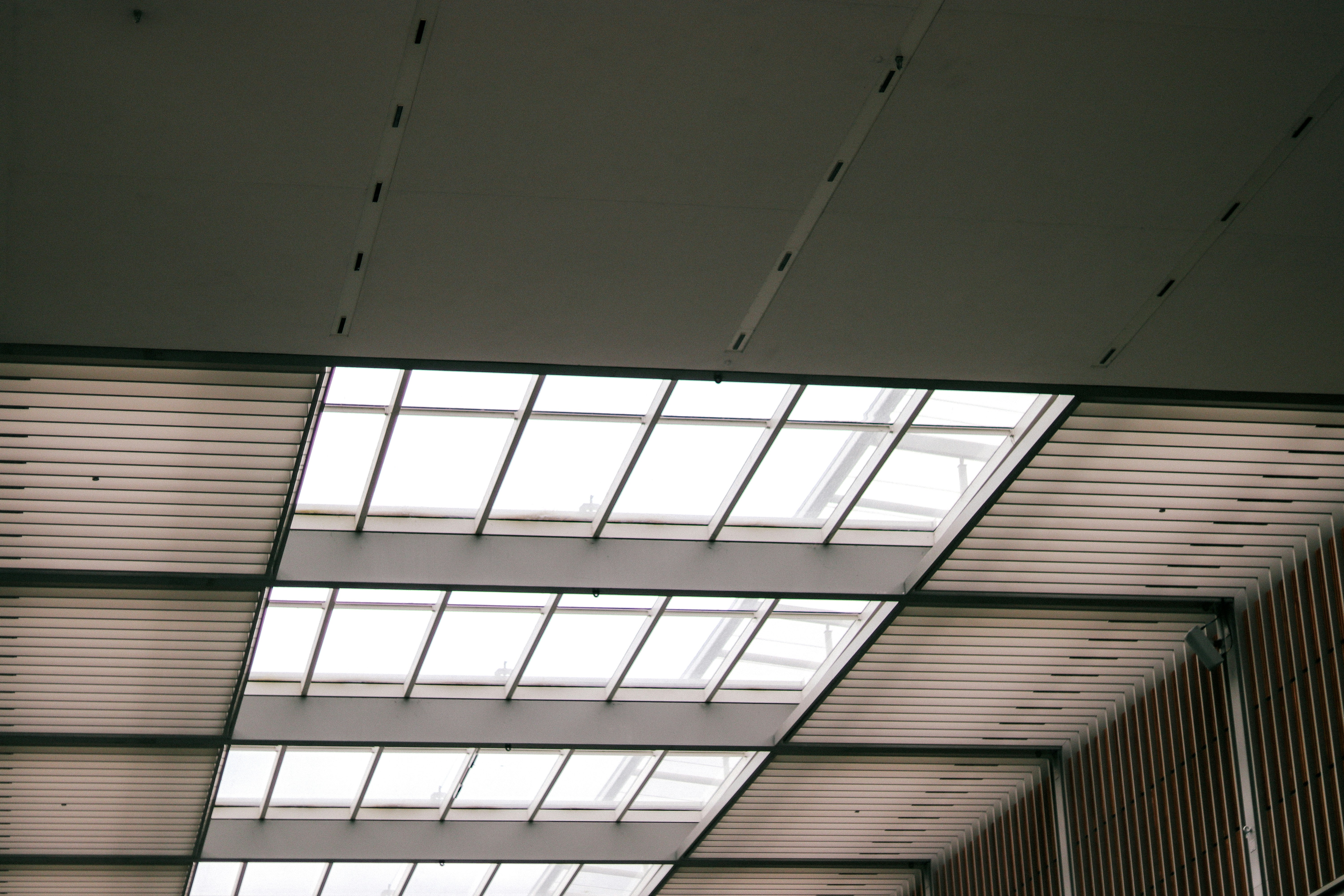 white ceiling with white ceiling