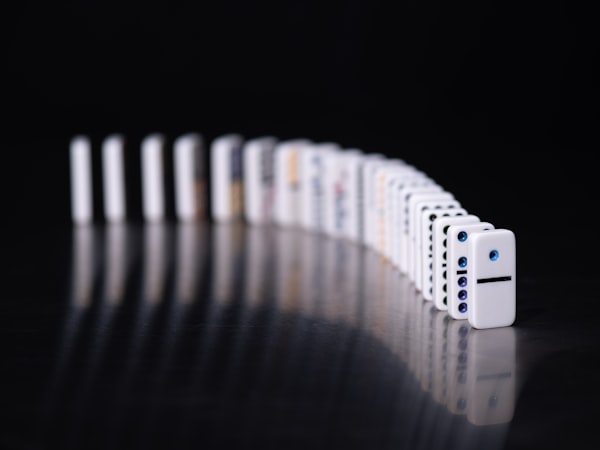 An array of dominos