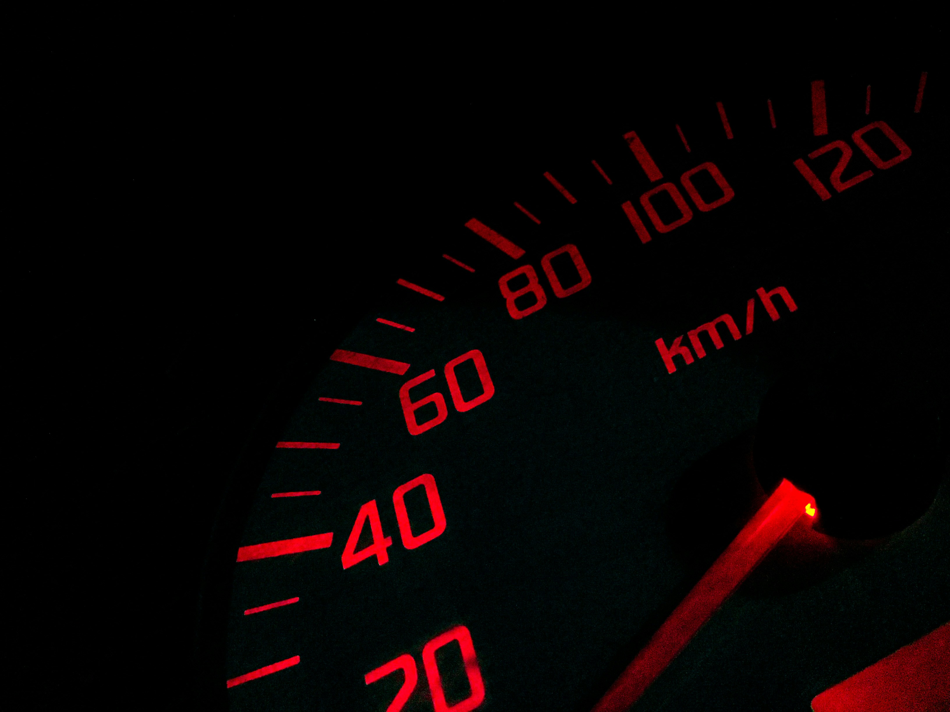 Işık Hızının Saniyede Kaç Kilometre Olduğu