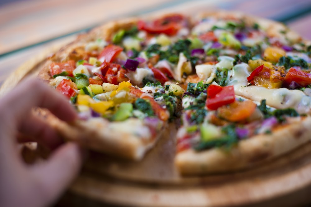 pizza with green and red bell pepper and cheese