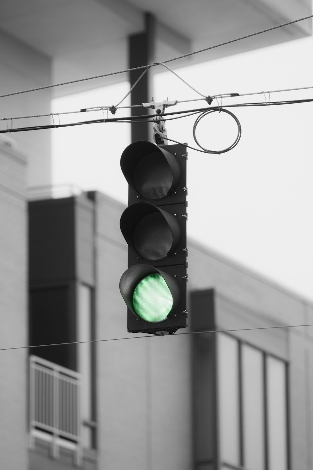 traffic light with green light