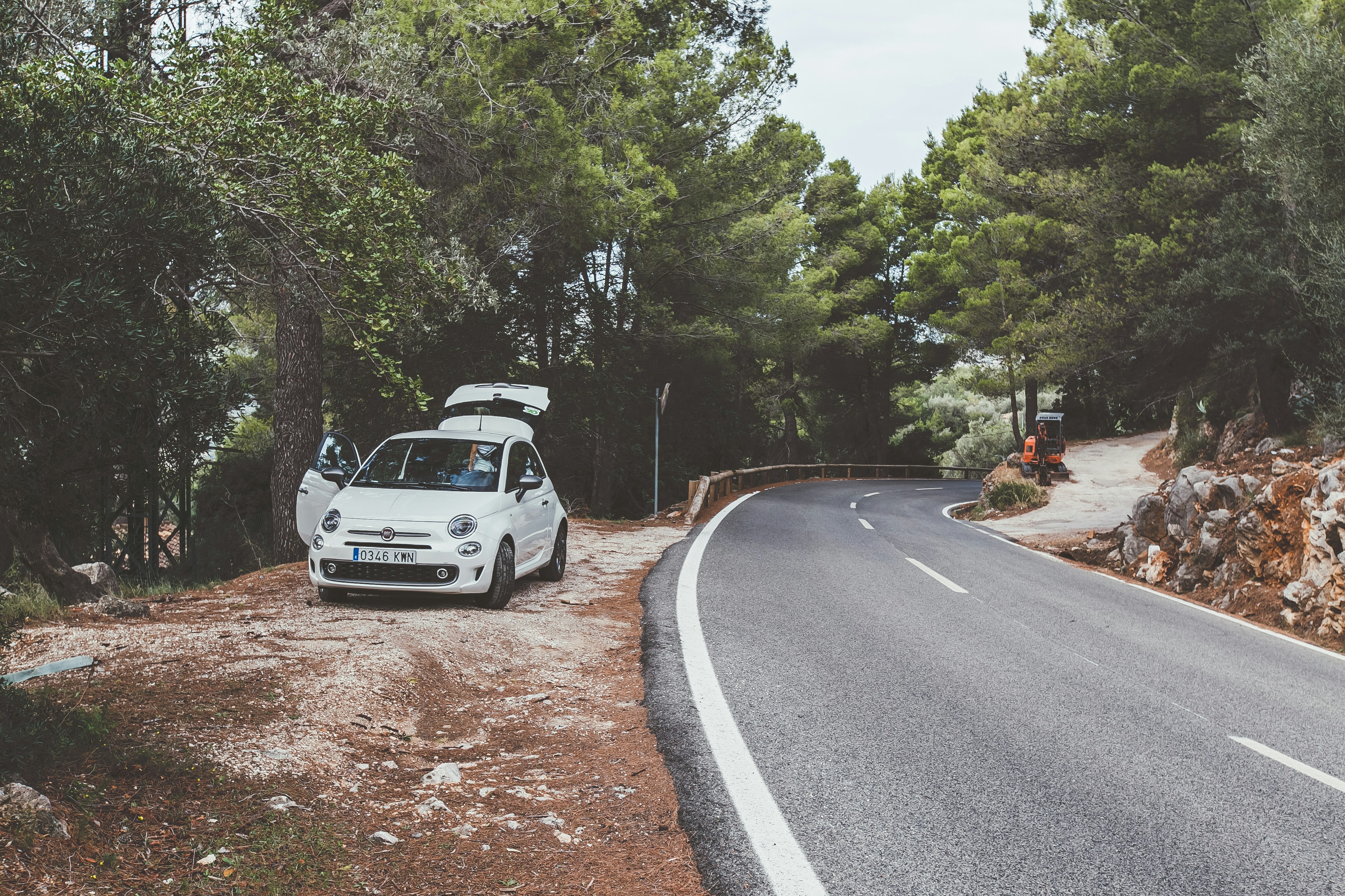 Photo by eugenezhyvchik