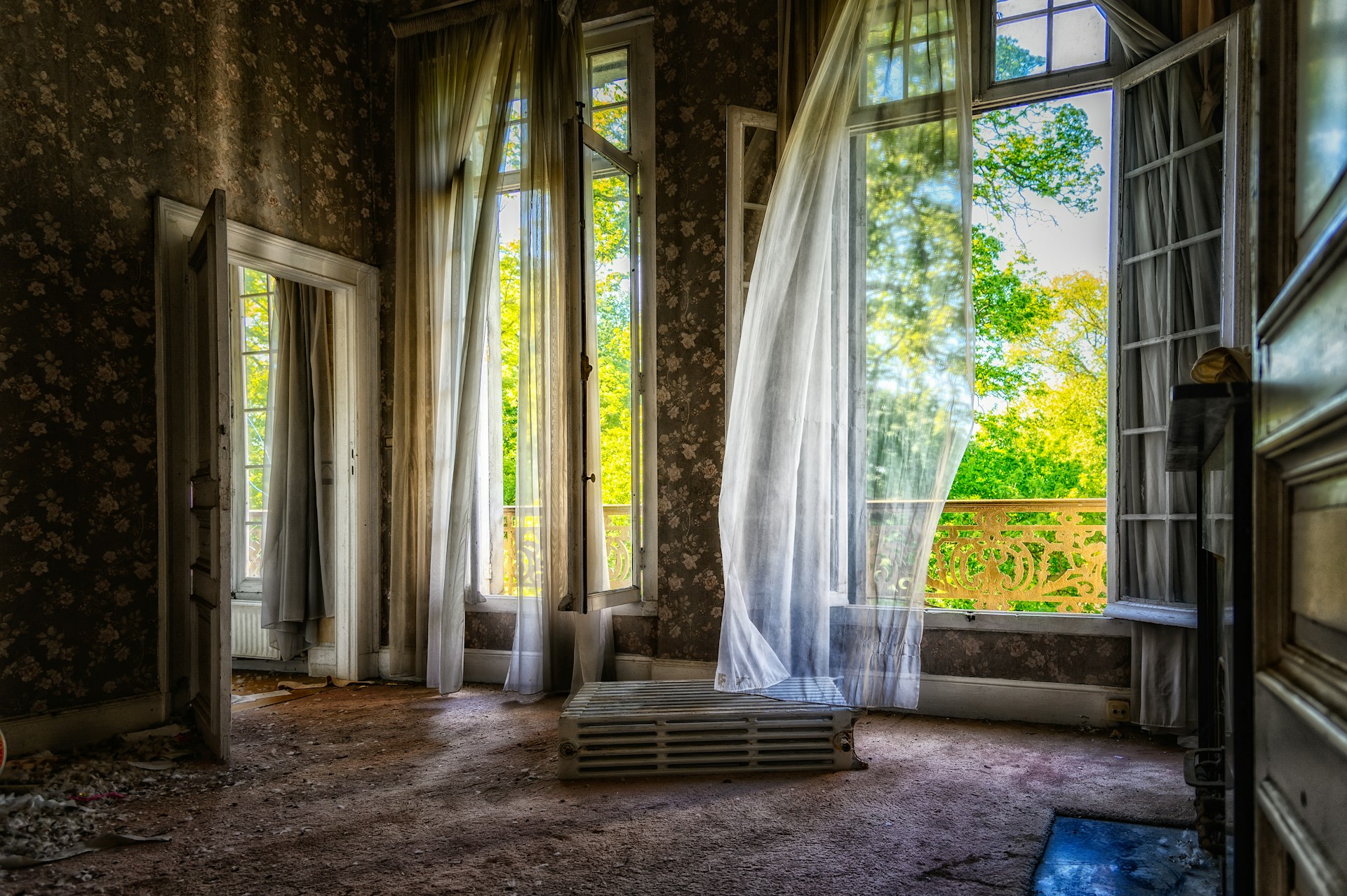 white window curtain on window