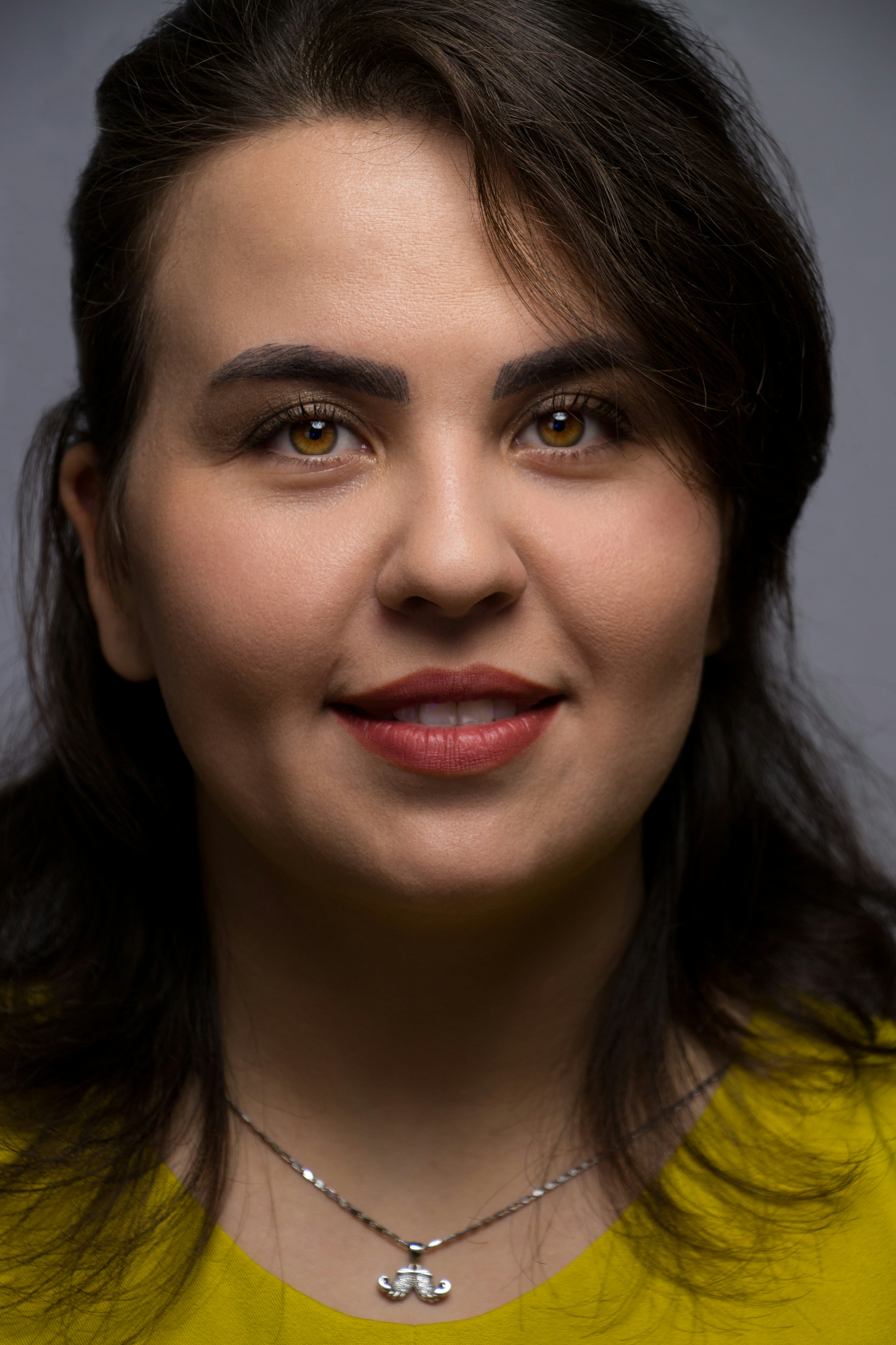 Portrait</p>
<p>” style=”max-width:440px;float:left;padding:10px 10px 10px 0px;border:0px;”></p>
<p>Блондинка Барби с большими сиськами жестко трахается с черным членом (сгенерировано ИИ) 10 мин. Очень похотливая мачеха трахается со своим пасынком, доколе ее муж работает 15 мин. Грудастая мачеха пробирается в постель к пасынку и убеждает их заняться сексом втроем. 19 мин.</p>
<p>Первый АНАЛ этой нимфетки,  <a href=
