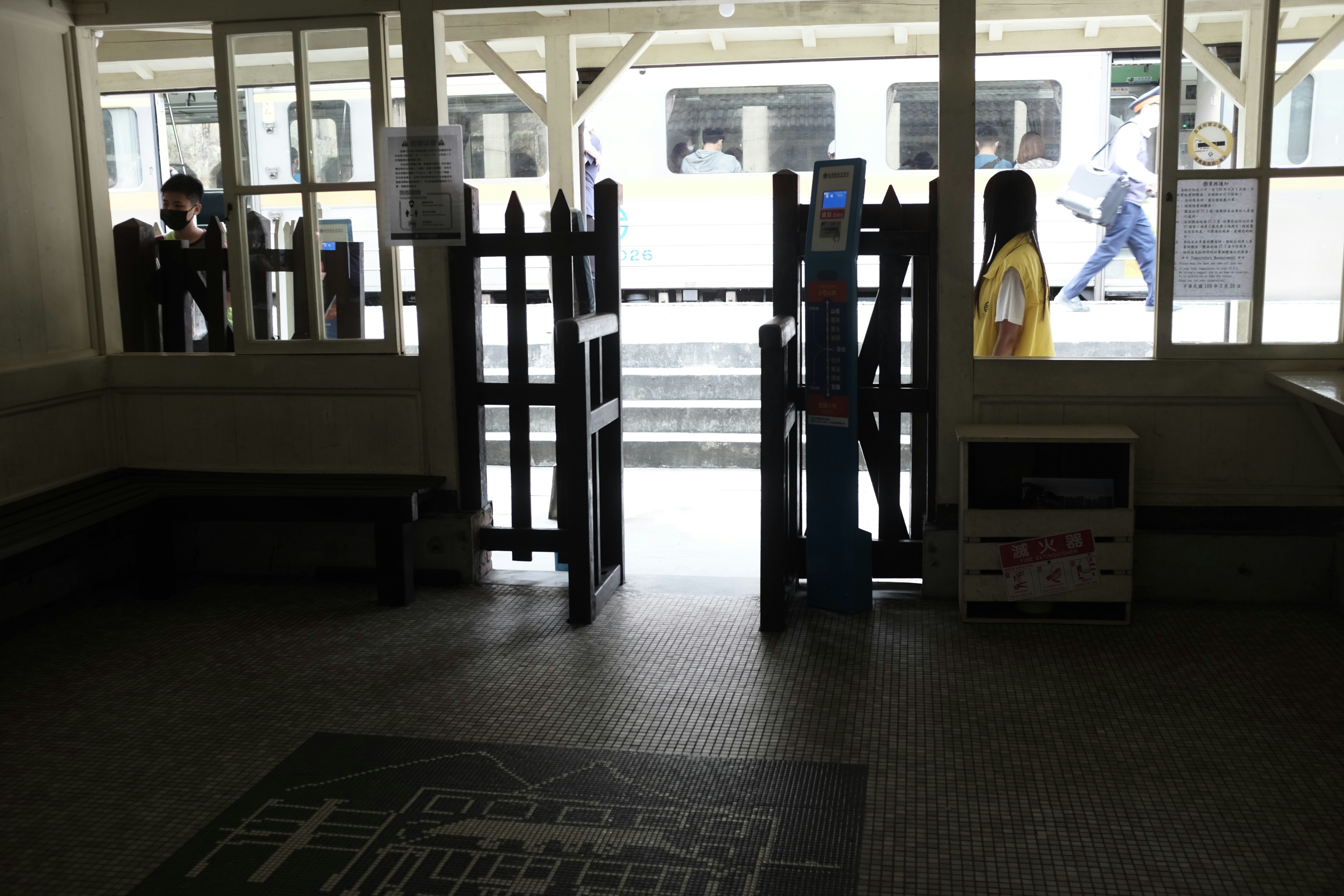 Chevy Bolt EV Range: Real-World Numbers, Battery Health & Buying Tips