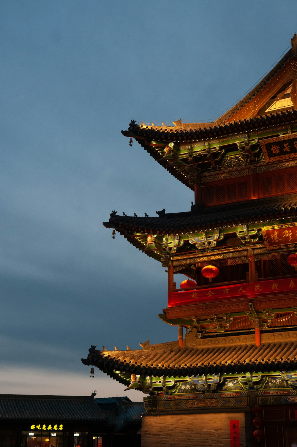 red and brown chinese temple