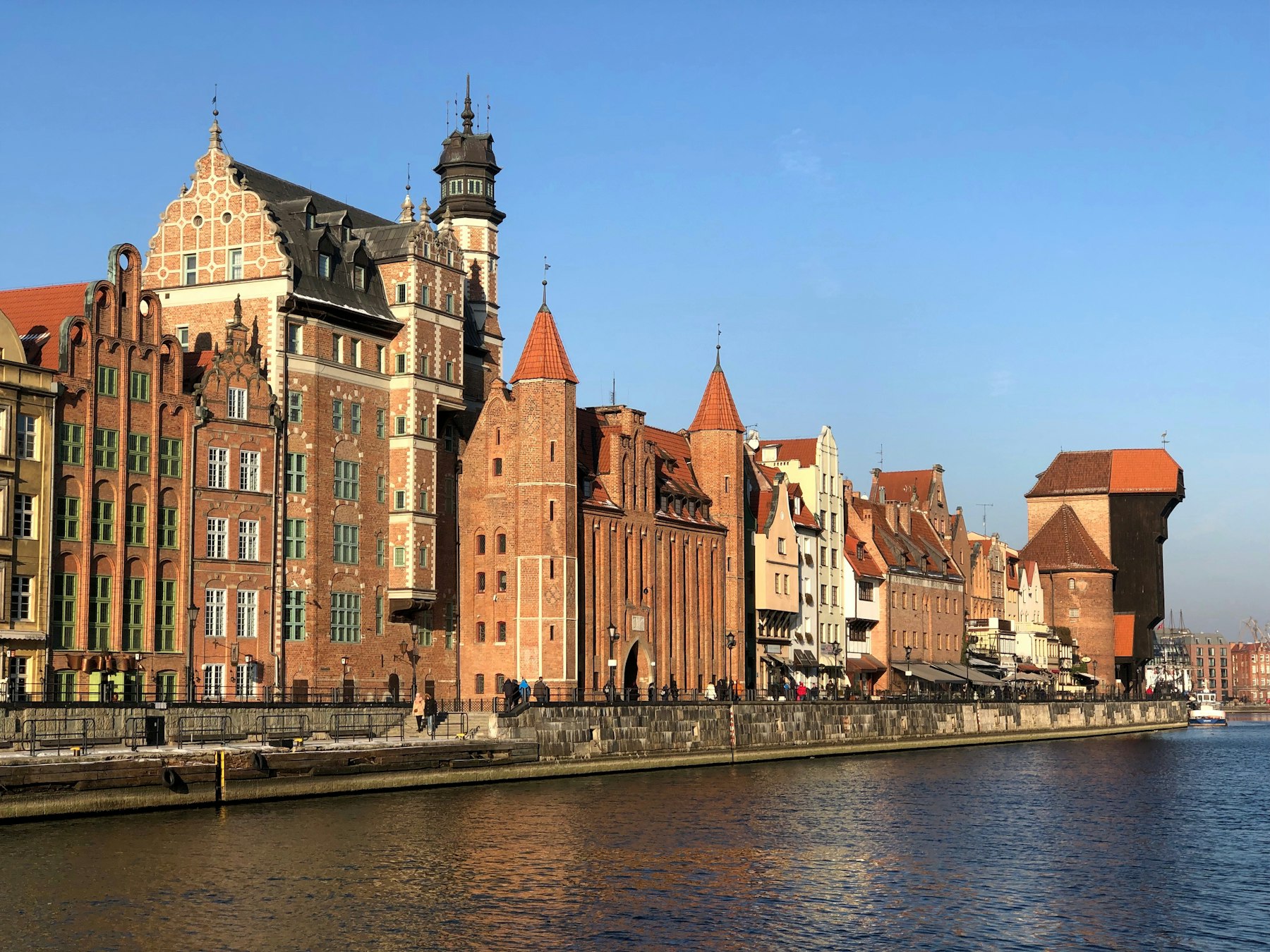 Importing from India to Poland guide