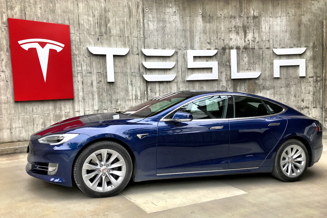Black Tesla Model S at night