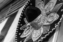 Close-up of a detailed Roblox hat designed by f4de$tar, highlighting textures and colors.