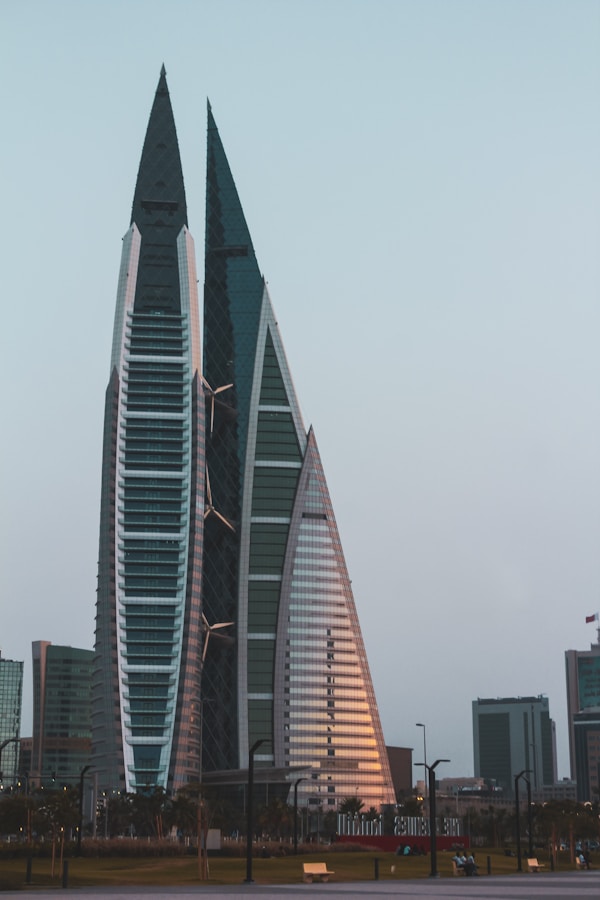 Bahrain: Exploring Local Culture & Traditions