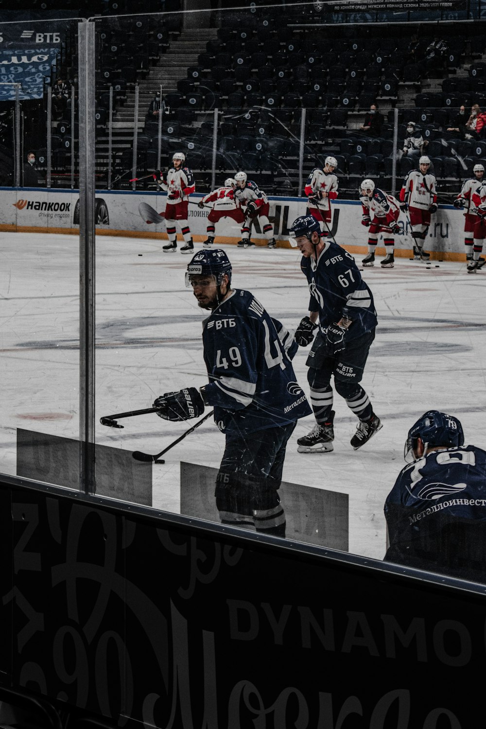 ice hockey players on ice hockey field