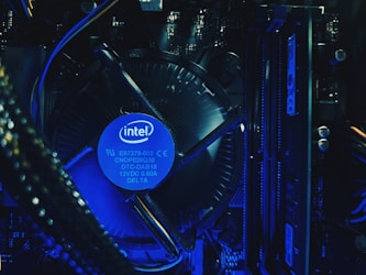 Novidades e Reviews em Hardware de Computadores