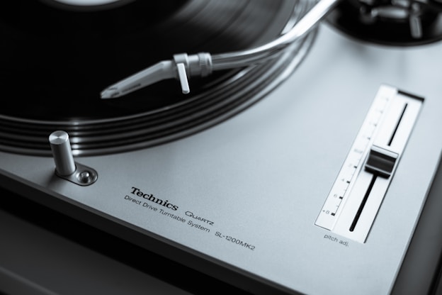 Technics SL-1200MK2