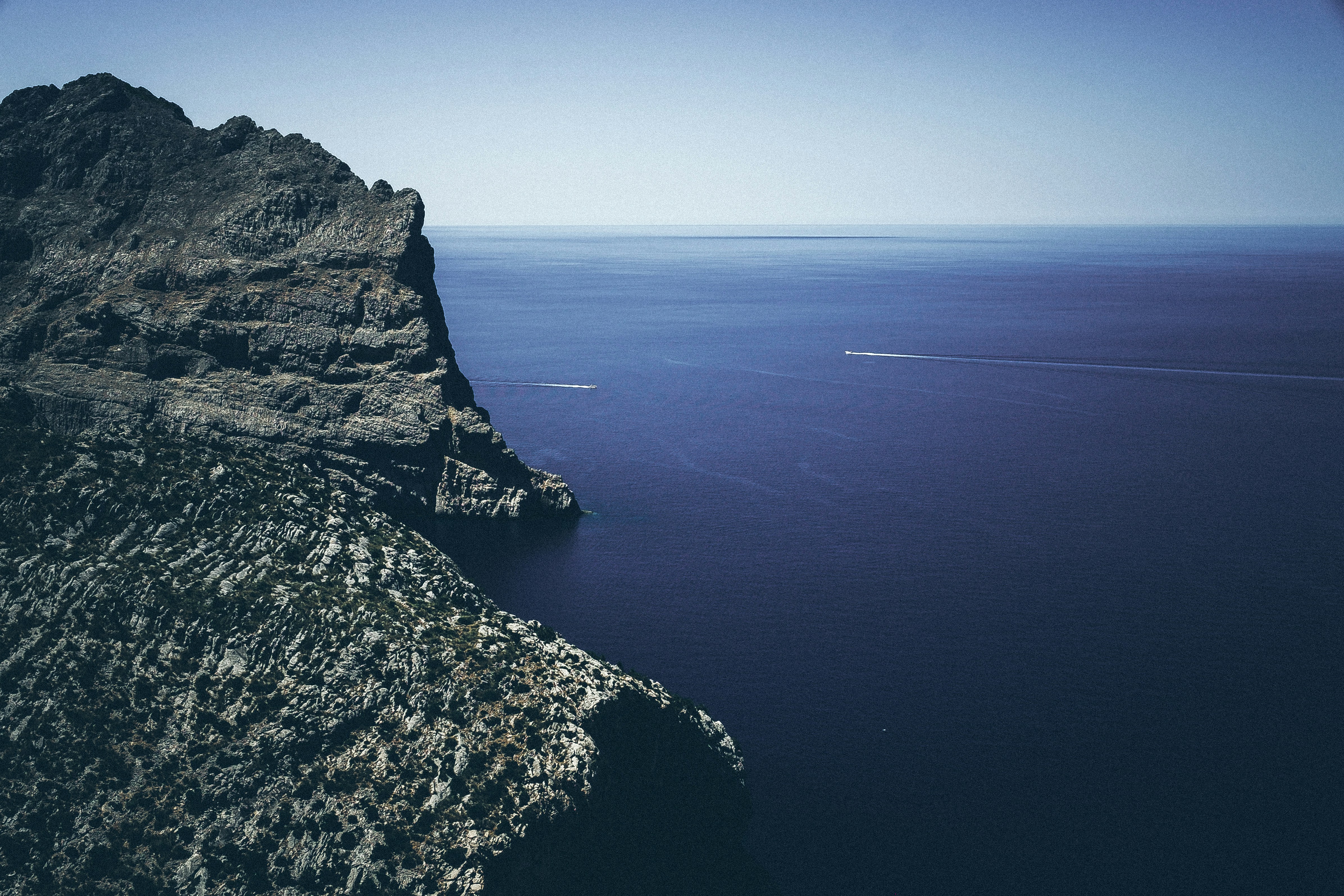 Photo by herrzett