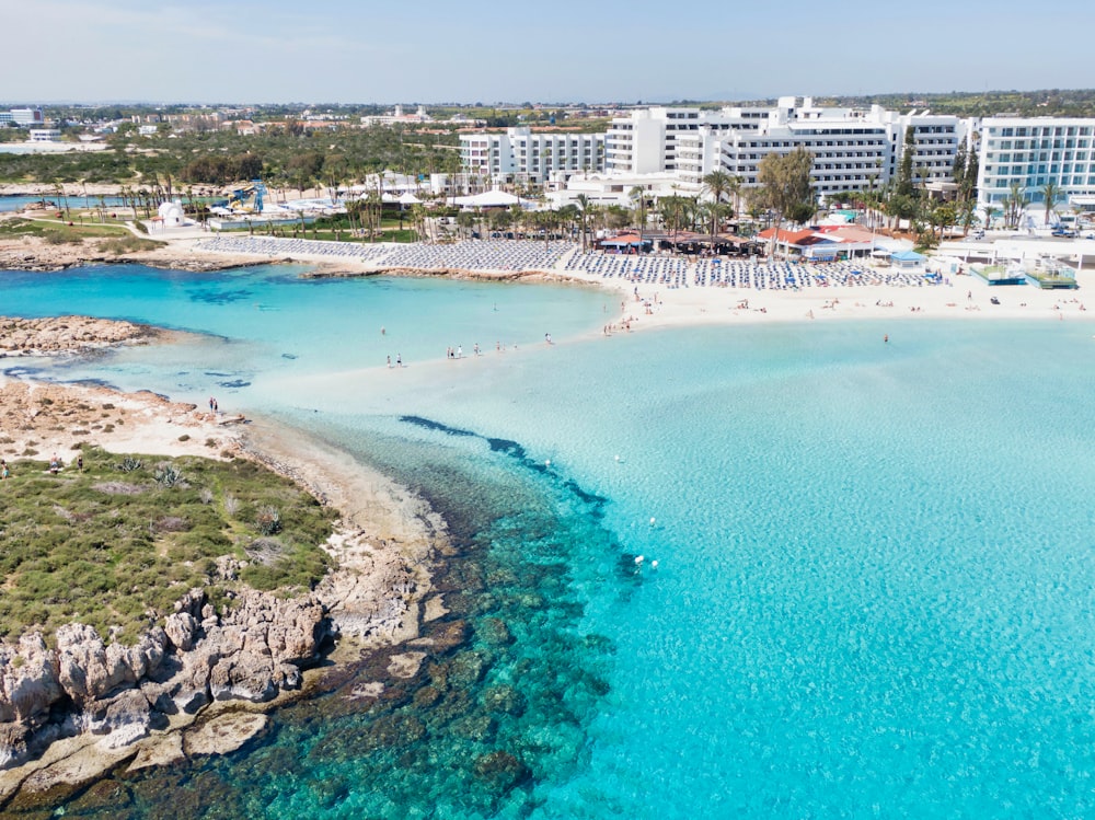 Vue aérienne de la plage pendant la journée