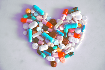 blue and white medication pill