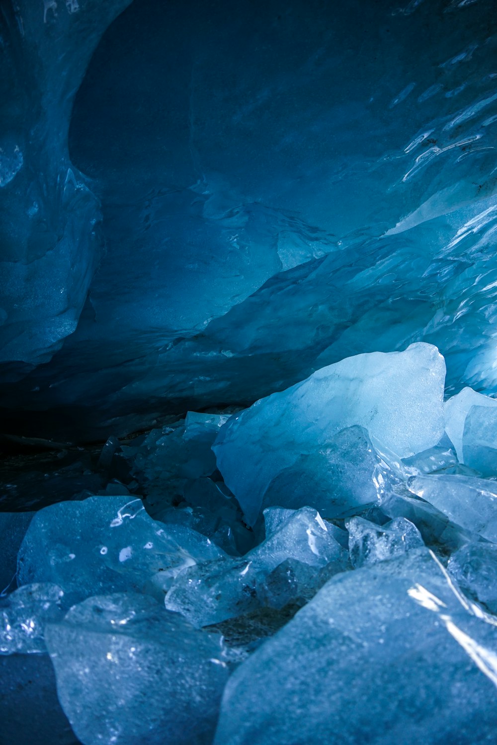 blue ice on clear plastic pack