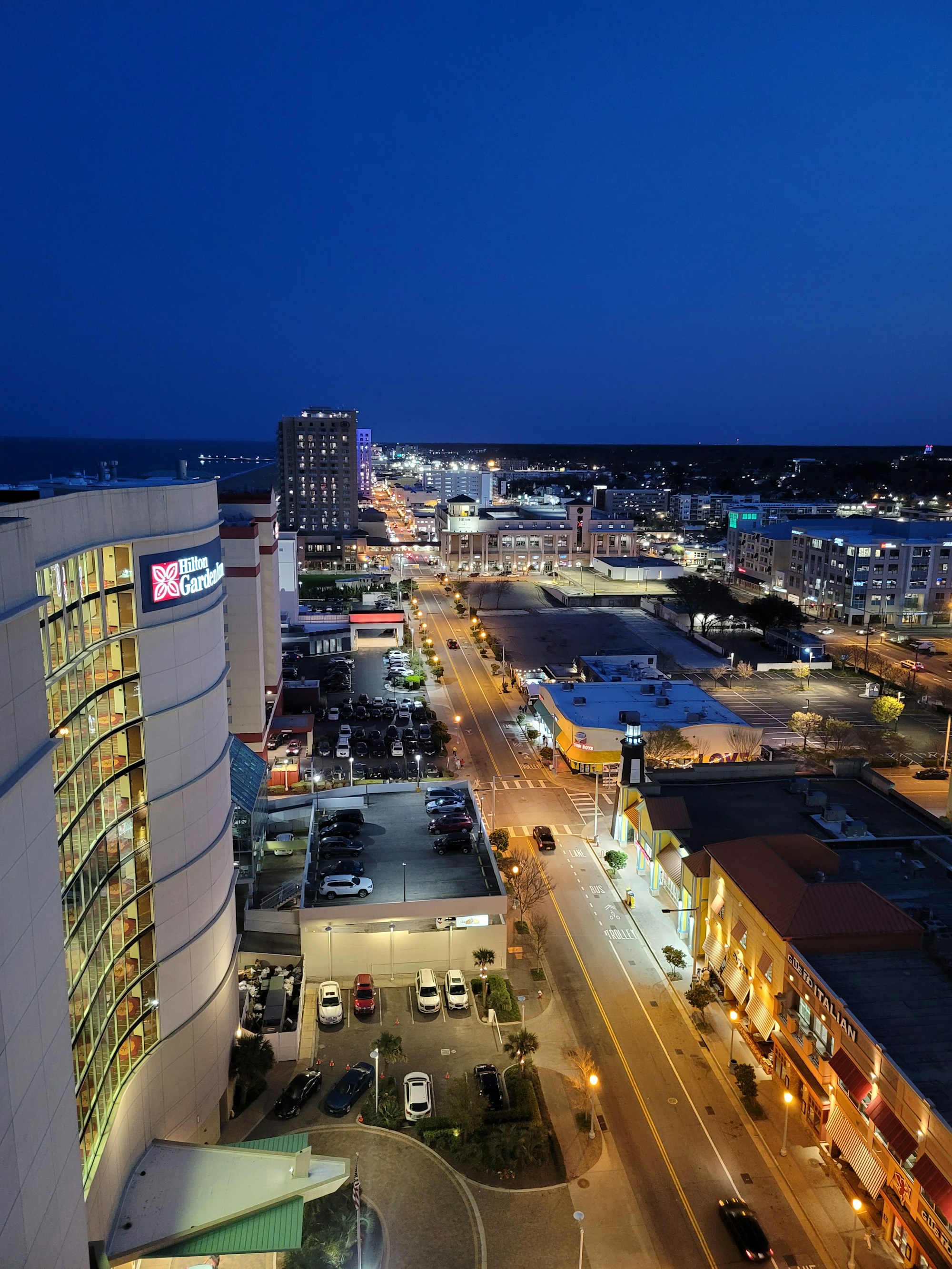 Virginia Beach Travel Guide: Local Insights & Tips