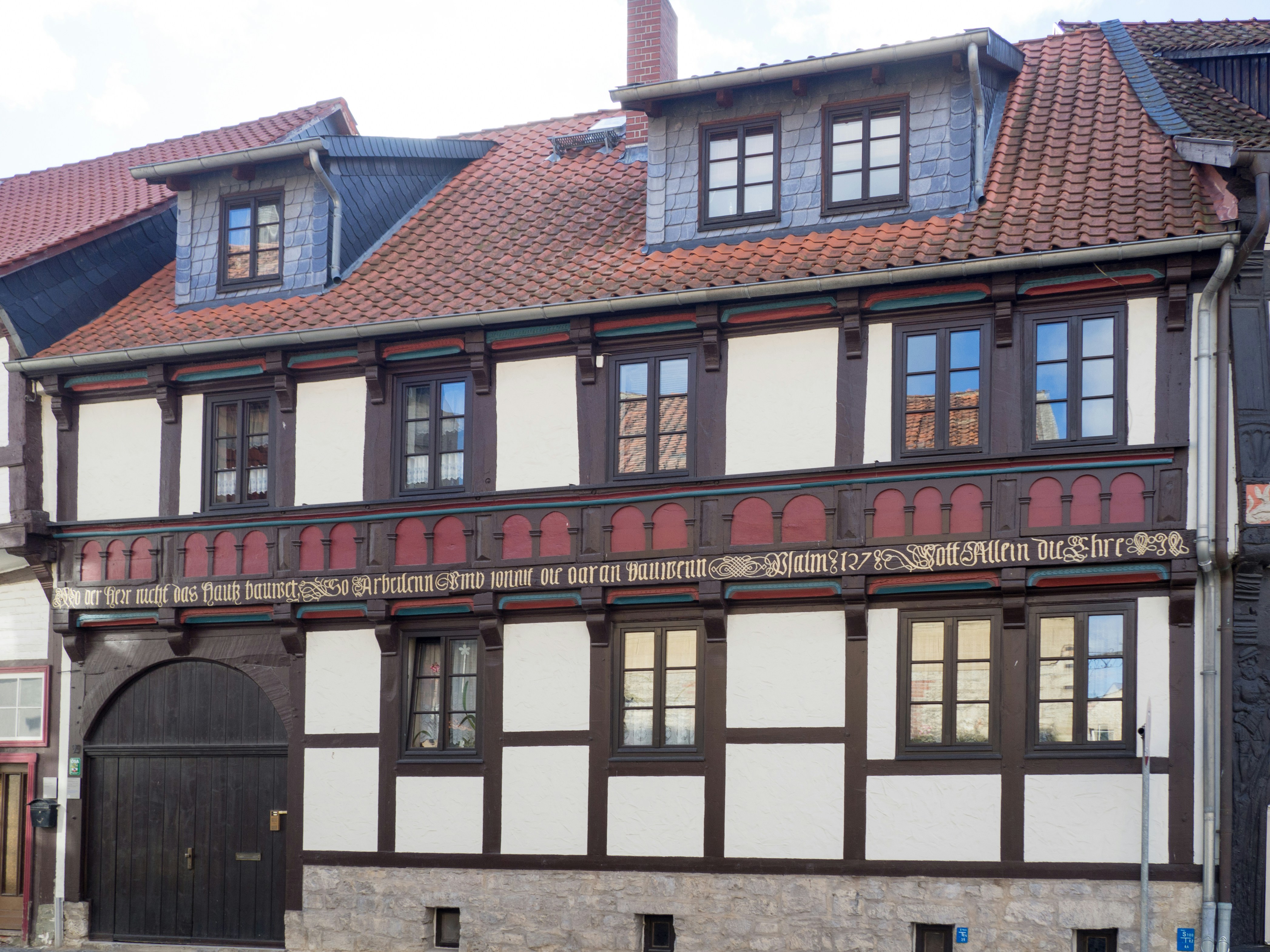 Photo by wimvanteinde