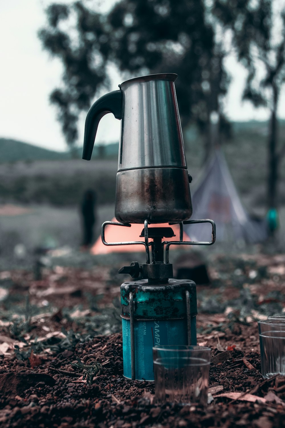 black and silver coffee pot