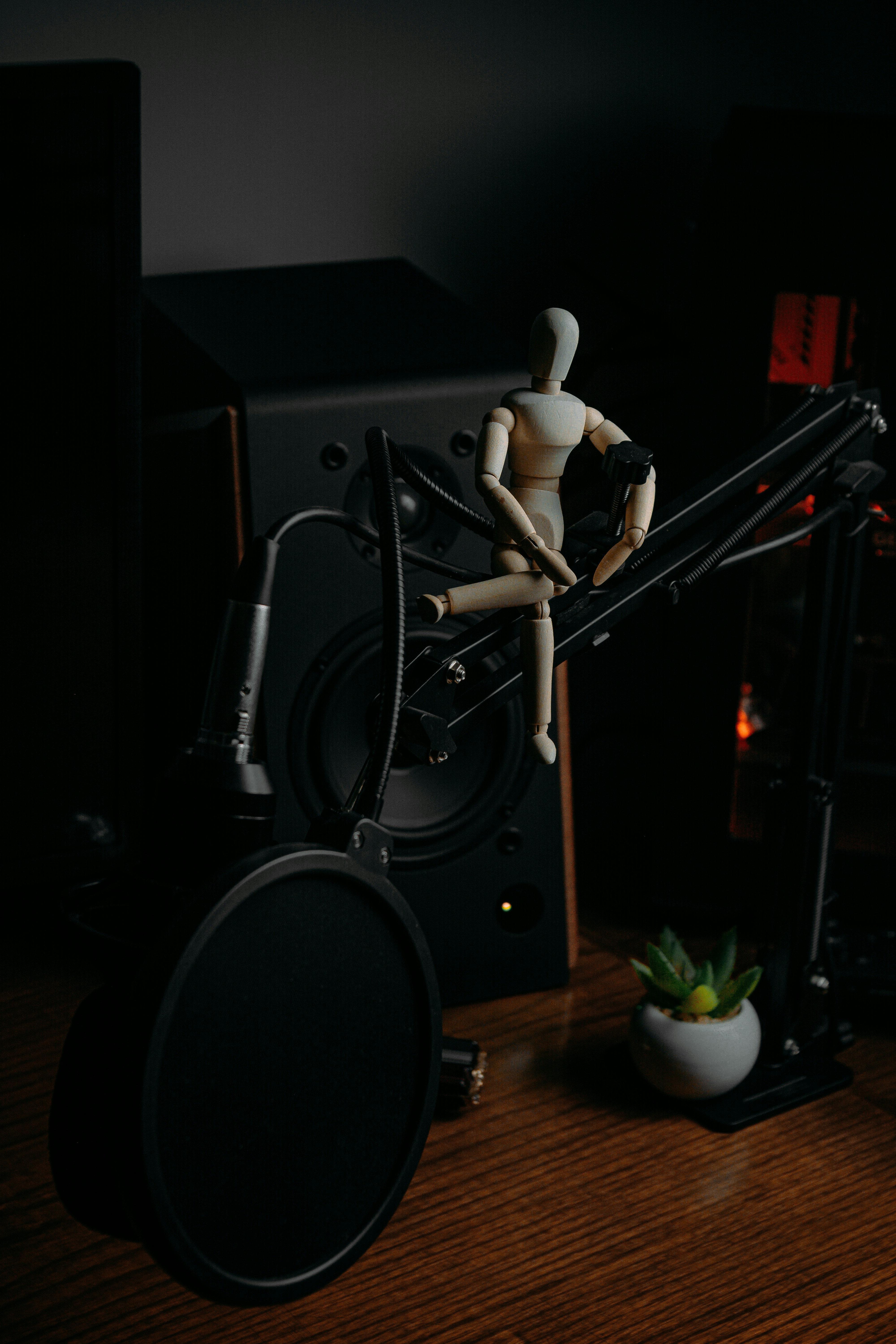 Black and gray drum set photo – Free Black Image on Unsplash
