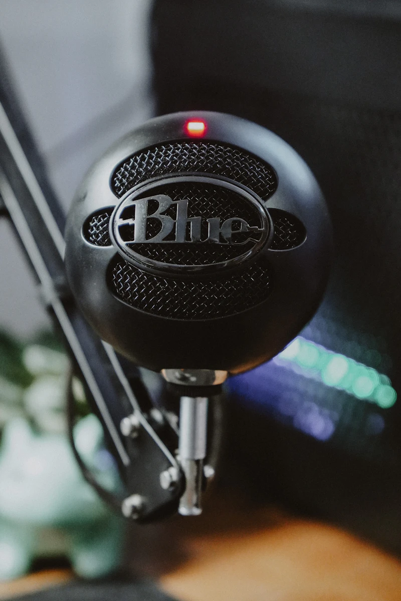 Blue Snowball iCE USB Condenser Microphone for PC and Mac