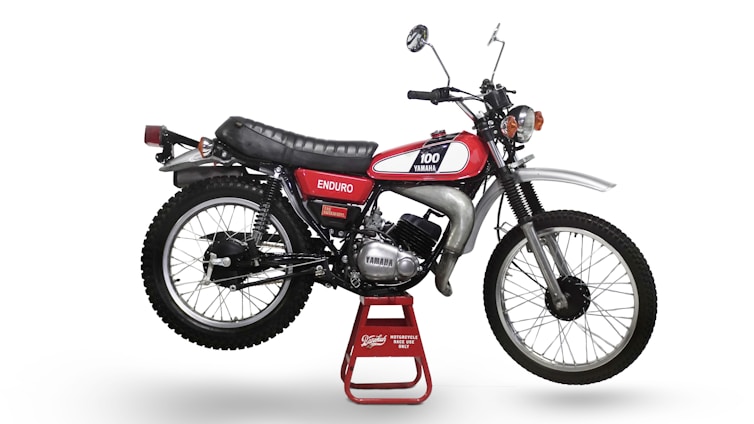 red and black honda motorcycle