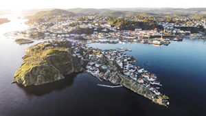 Oversiktsbilde av kystperlen Kragerø