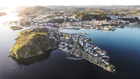 Oversiktsbilde av kystperlen Kragerø