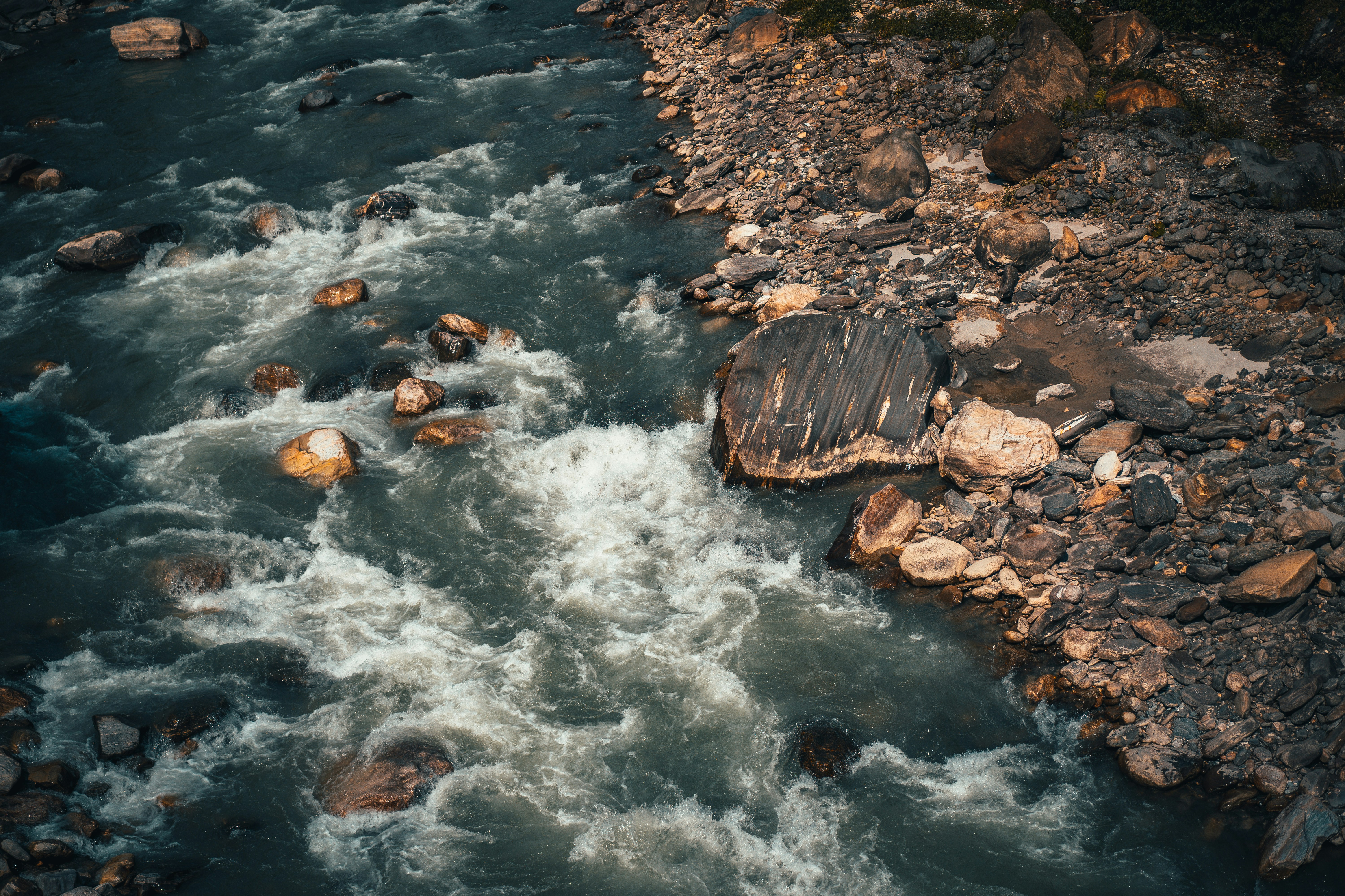 Photo by raimondklavins