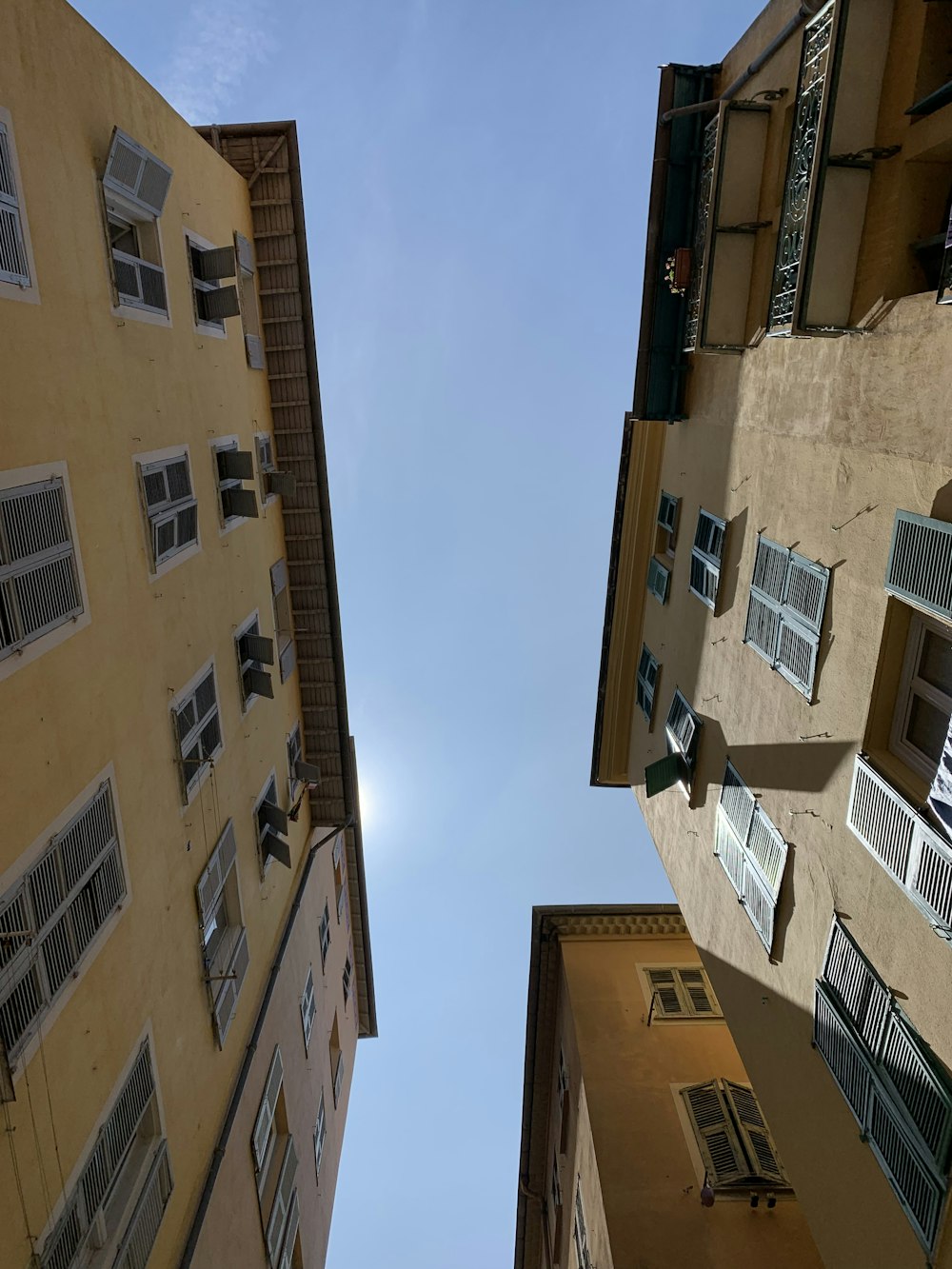 brown concrete building during daytime