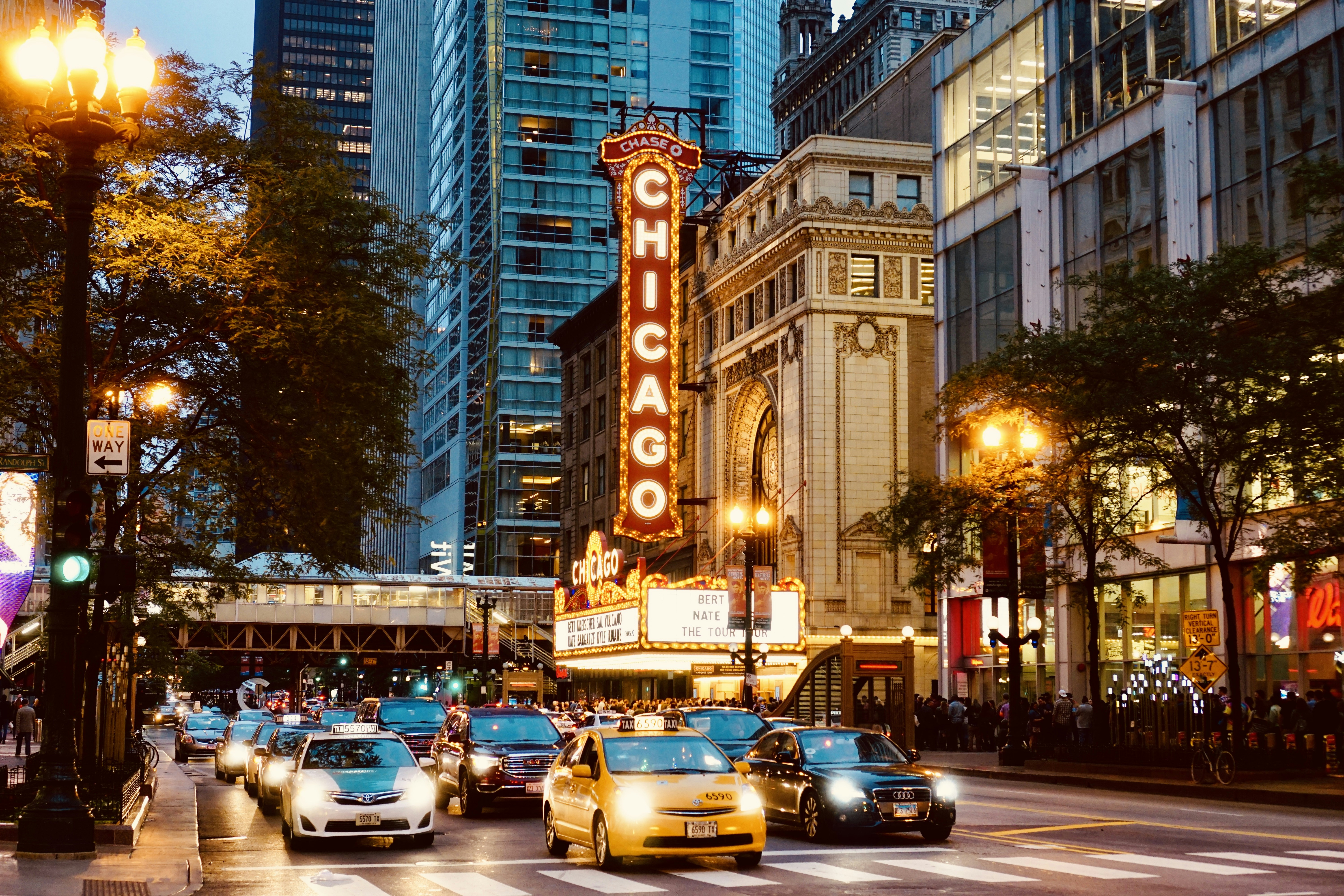Radisson Blu Aqua Hotel Chicago Named One of Chicago's Top 5 Hotels in Condé Nast Traveler's Readers' Choice Awards