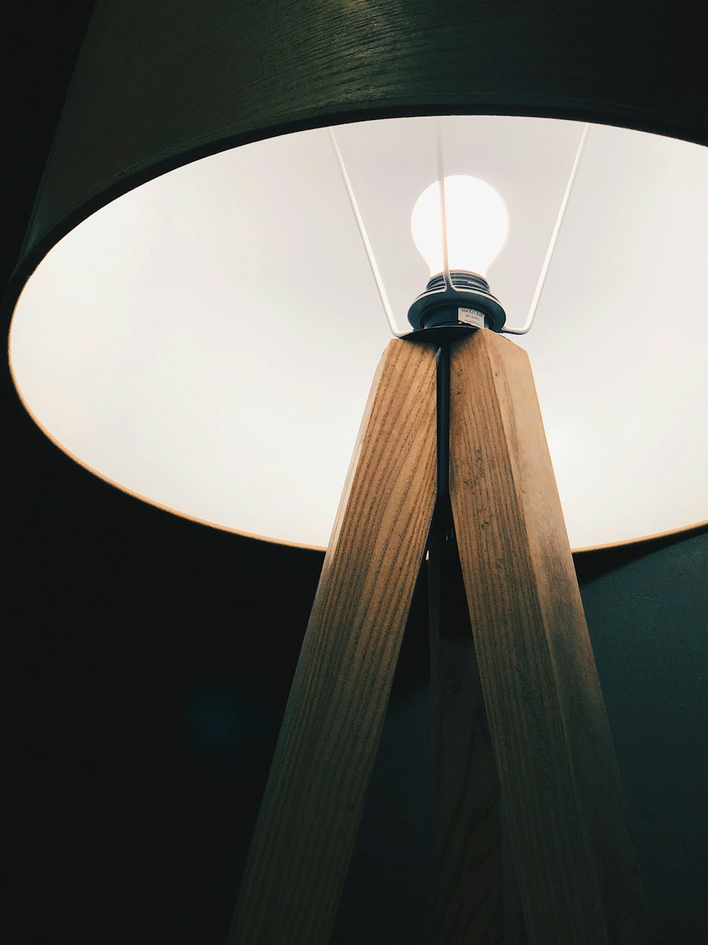 white and brown pendant lamp