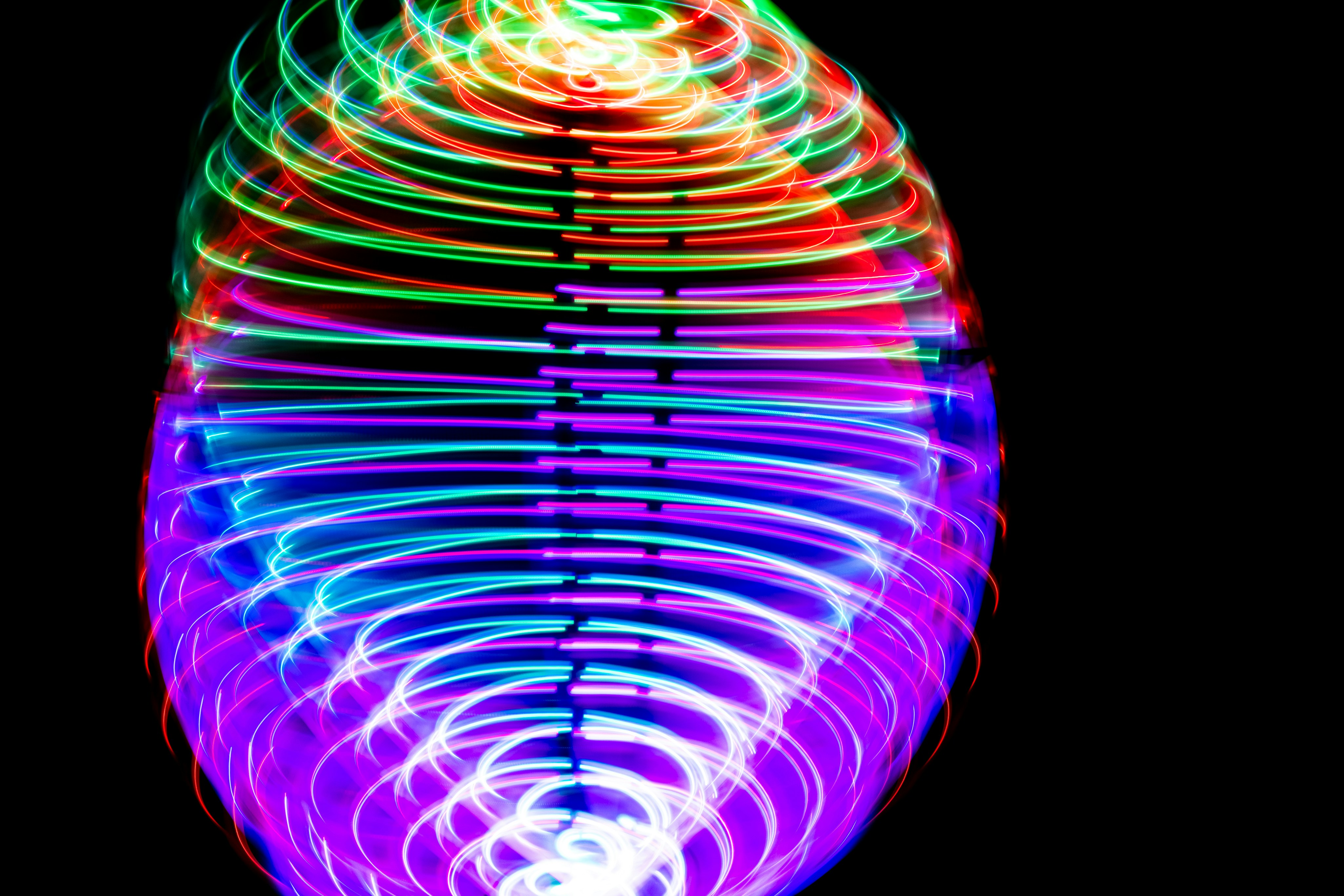 Photo by solenfeyissa